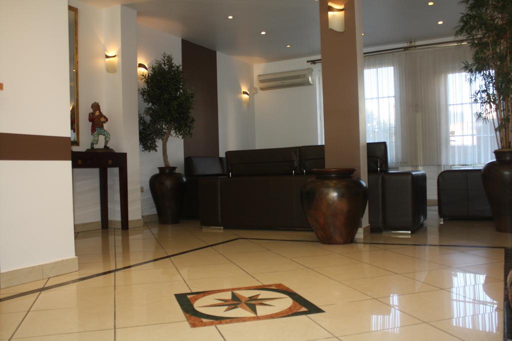 Hotel Plasky Schaerbeek المظهر الخارجي الصورة