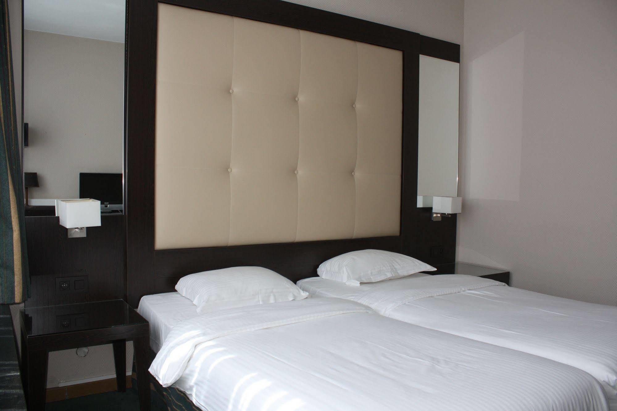 Hotel Plasky Schaerbeek المظهر الخارجي الصورة