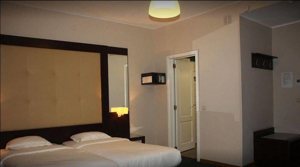 Hotel Plasky Schaerbeek المظهر الخارجي الصورة