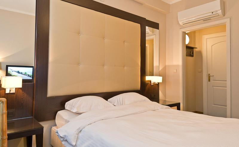 Hotel Plasky Schaerbeek المظهر الخارجي الصورة